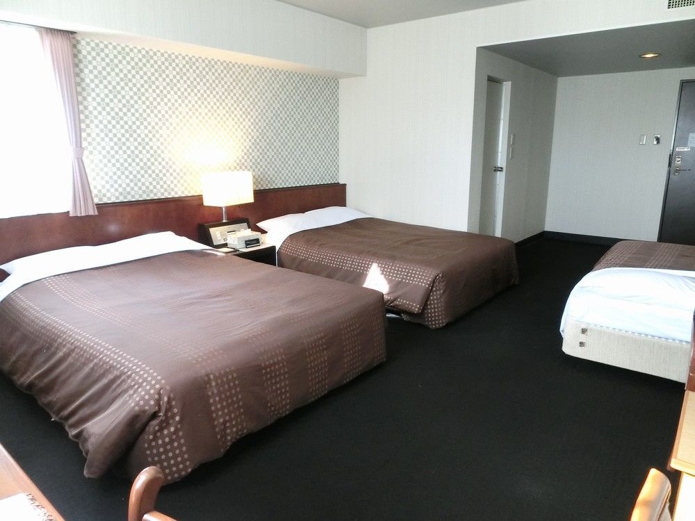 Hotel Livemax Budget Chitose Chitose  Dış mekan fotoğraf